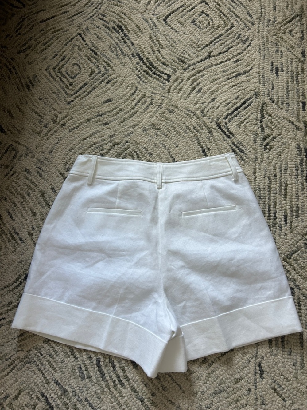 J. Crew White Tailored Pleated High-Rise Shorts - NEVER WORN - Picture 2 of 2